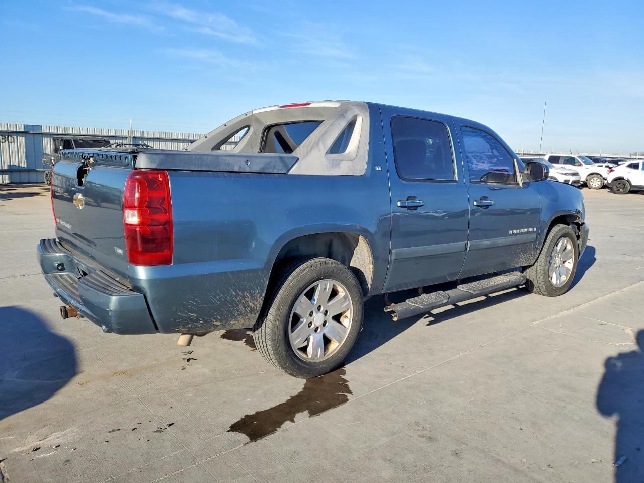 2008 CHEVROLET AVALANCHE C1500 photo 3