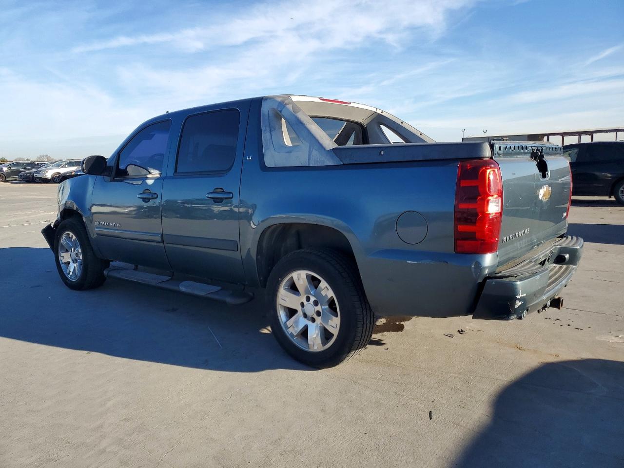 2008 CHEVROLET AVALANCHE C1500 photo 2