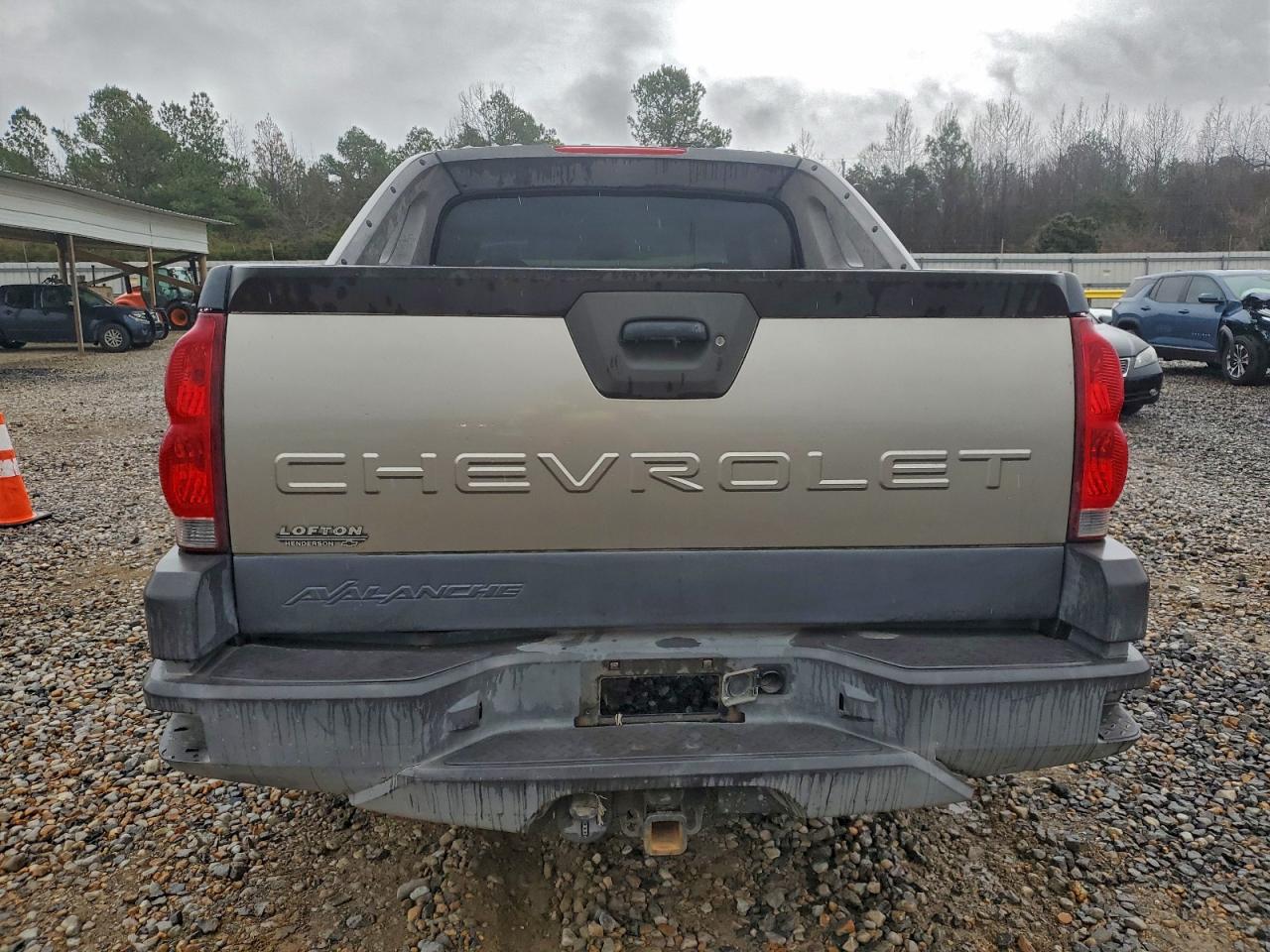 2003 CHEVROLET AVALANCHE K1500 photo 6