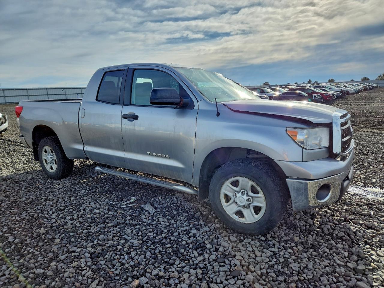 2013 TOYOTA TUNDRA DOUBLE CAB SR5 photo 4