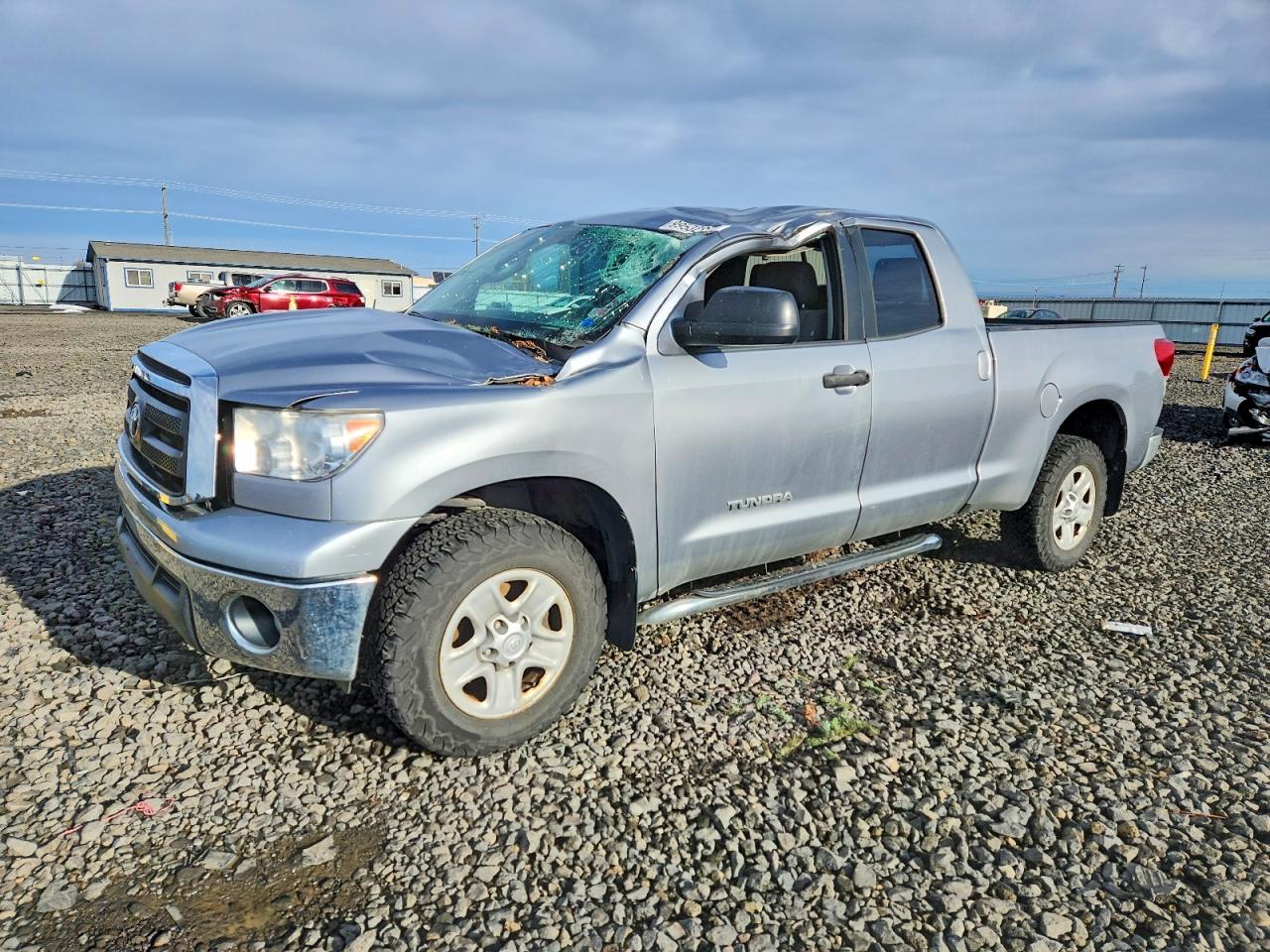 2013 TOYOTA TUNDRA