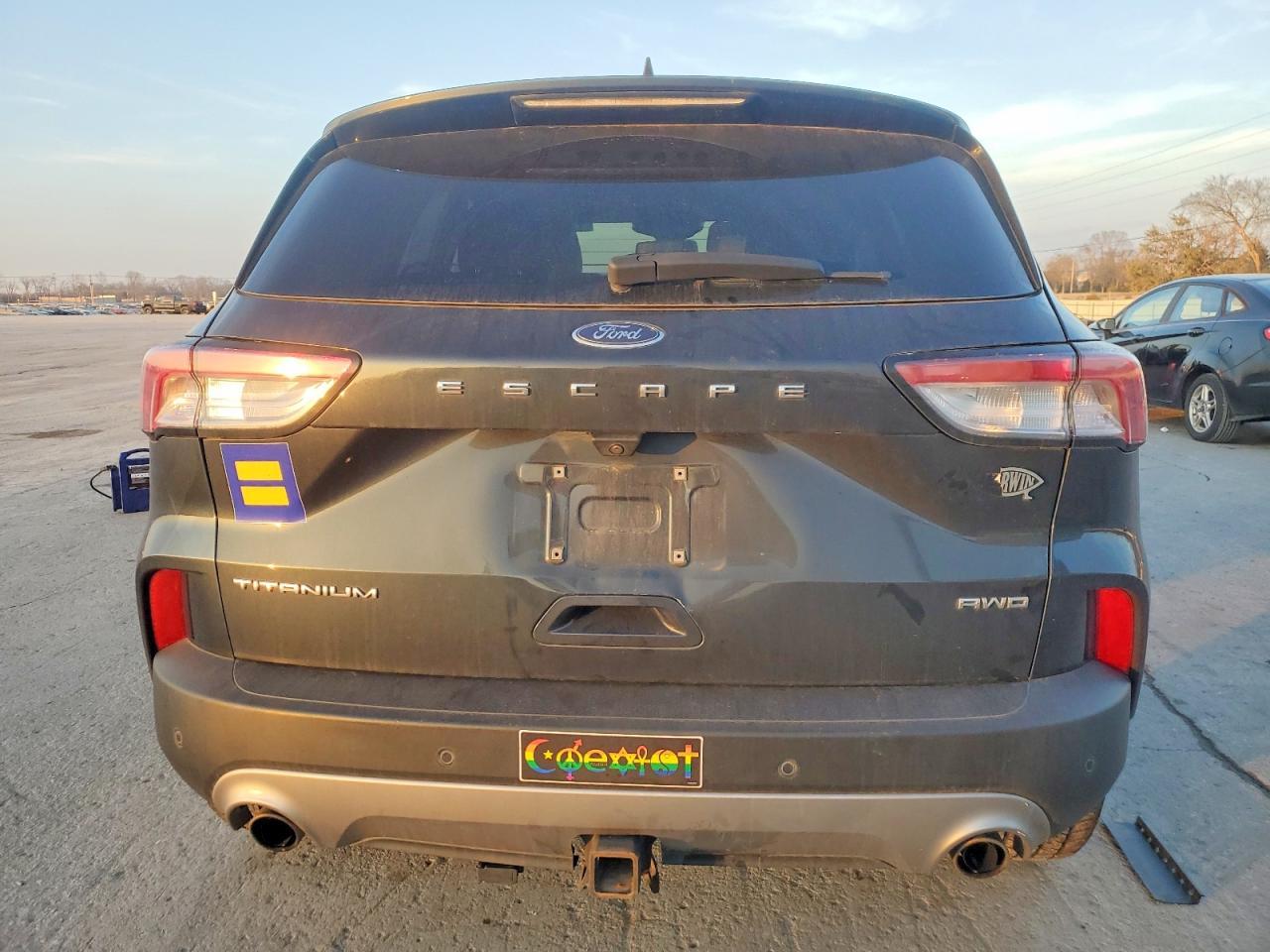 2022 FORD ESCAPE TITANIUM photo 6