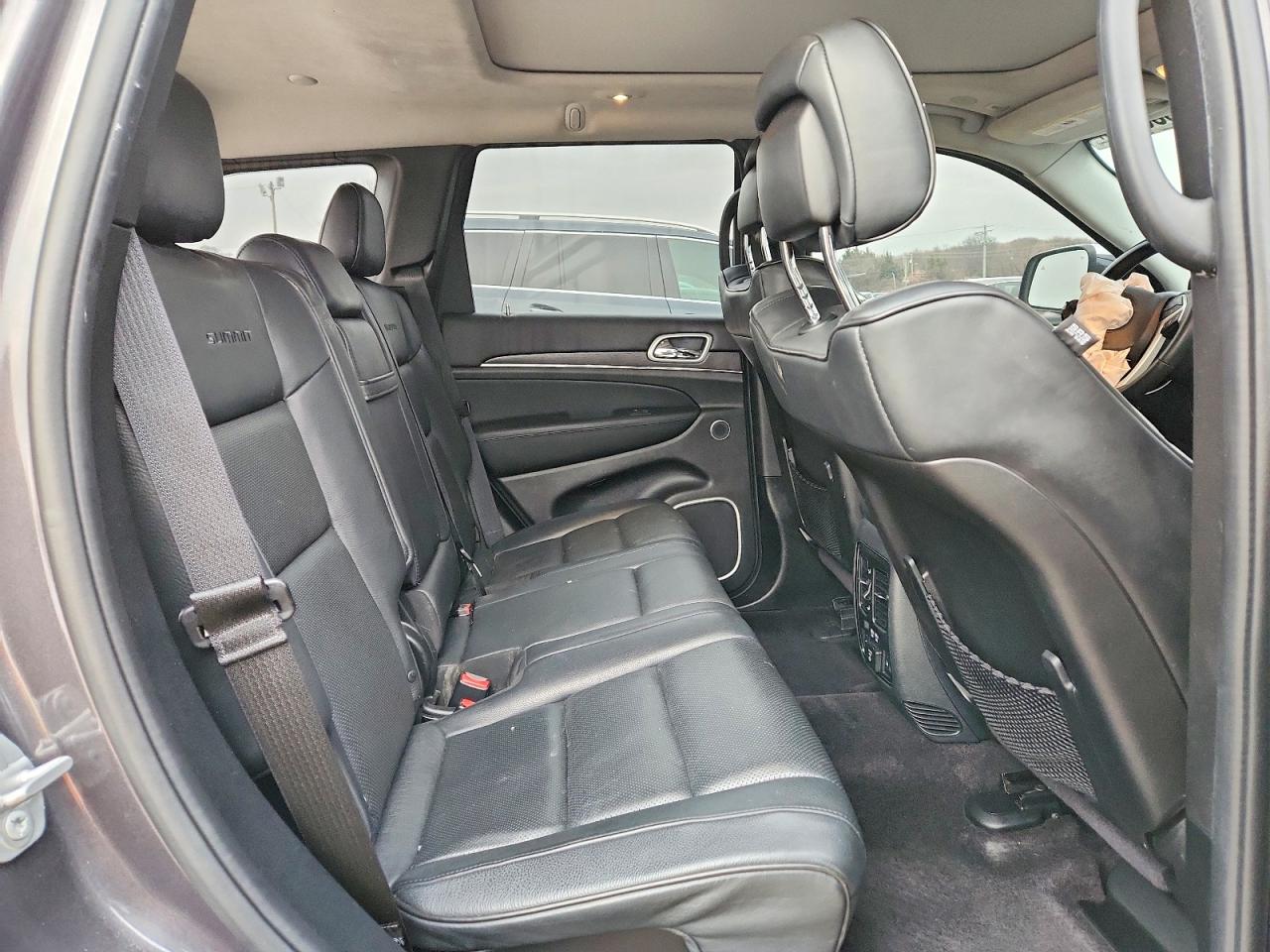 2018 JEEP GRAND CHEROKEE SUMMIT photo 11