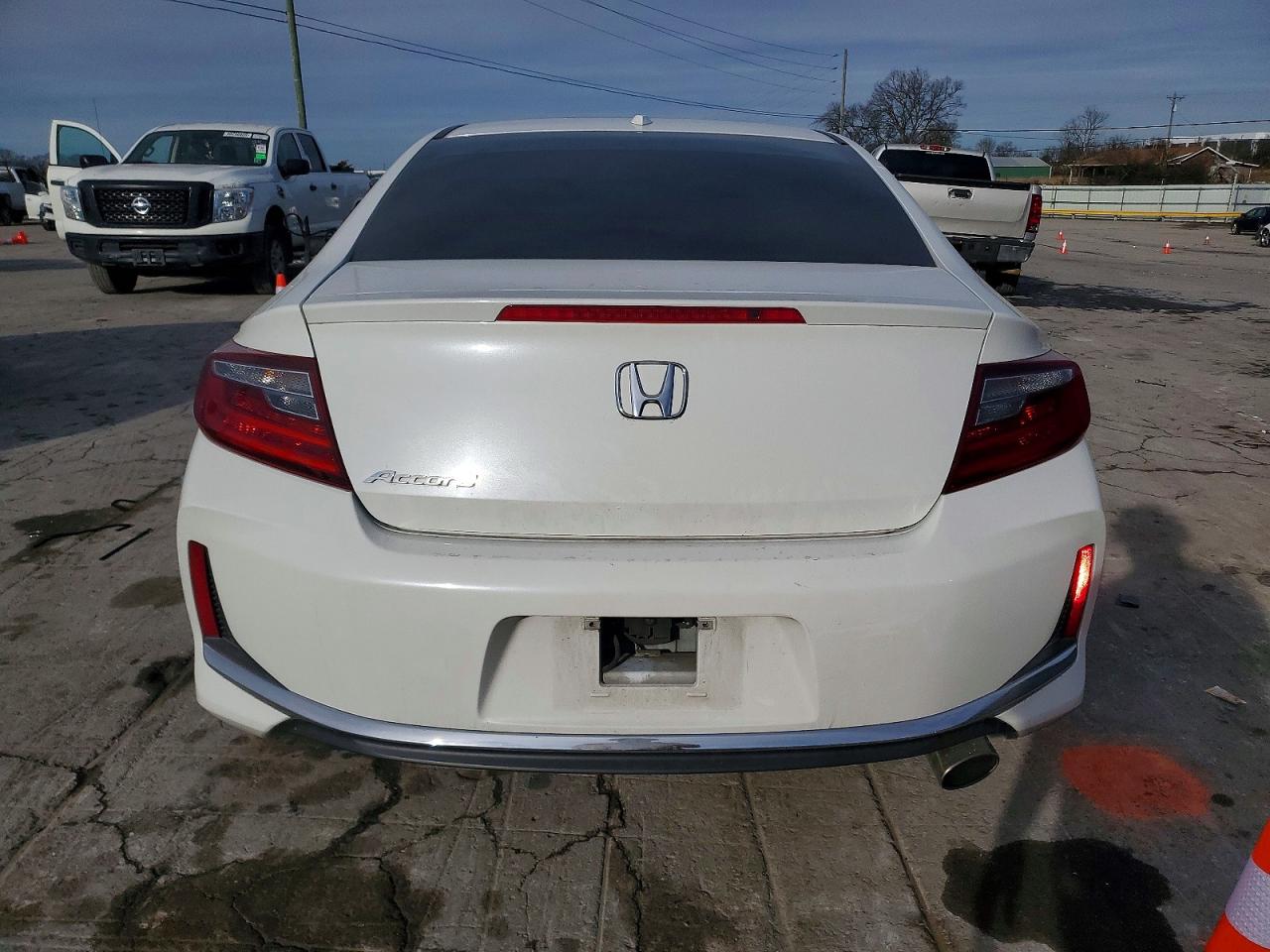 2016 HONDA ACCORD EXL photo 6