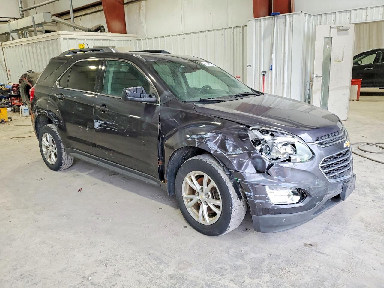 2016 CHEVROLET EQUINOX LT photo 4