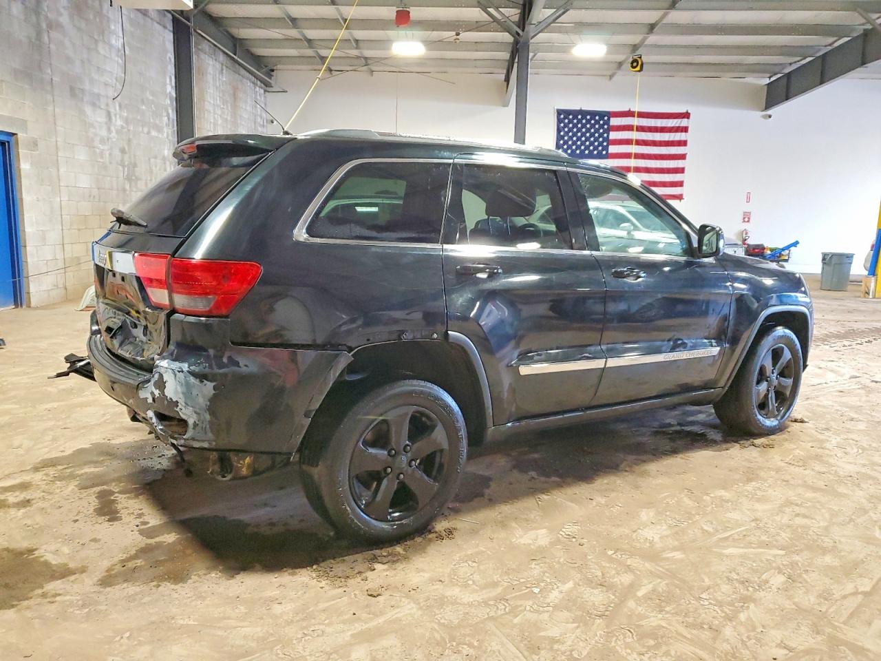 2012 JEEP GRAND CHEROKEE LAREDO photo 7