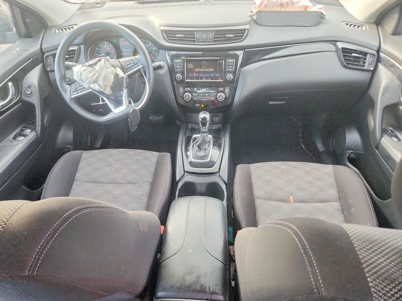 2019 NISSAN ROGUE SPORT SV photo 8