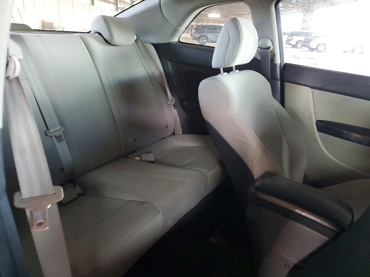 2010 KIA FORTE EX photo 10