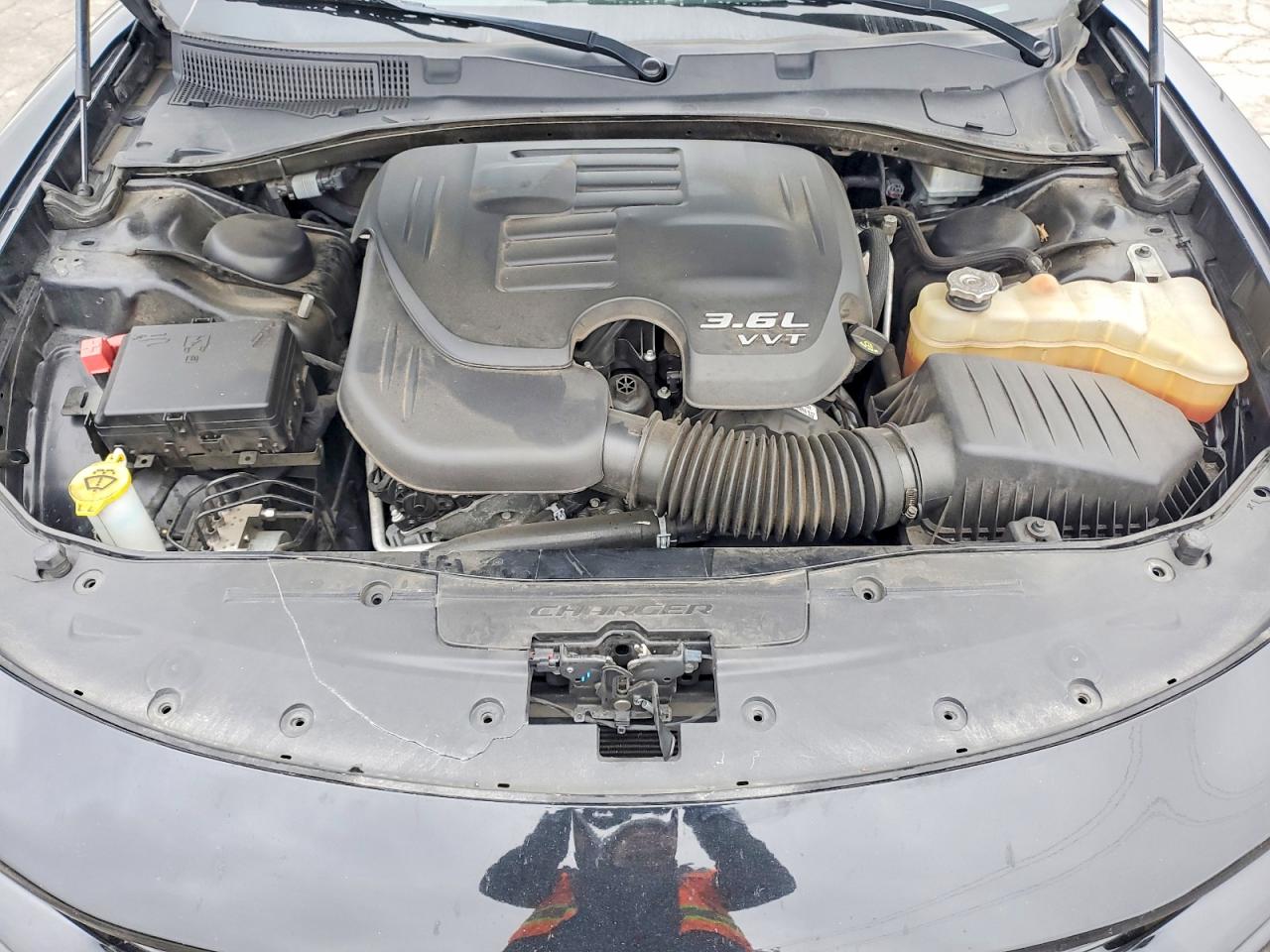 2020 DODGE CHARGER SXT photo 21