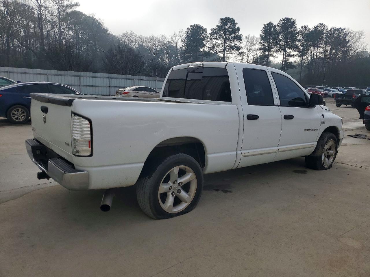 2006 DODGE RAM 1500 ST photo 3