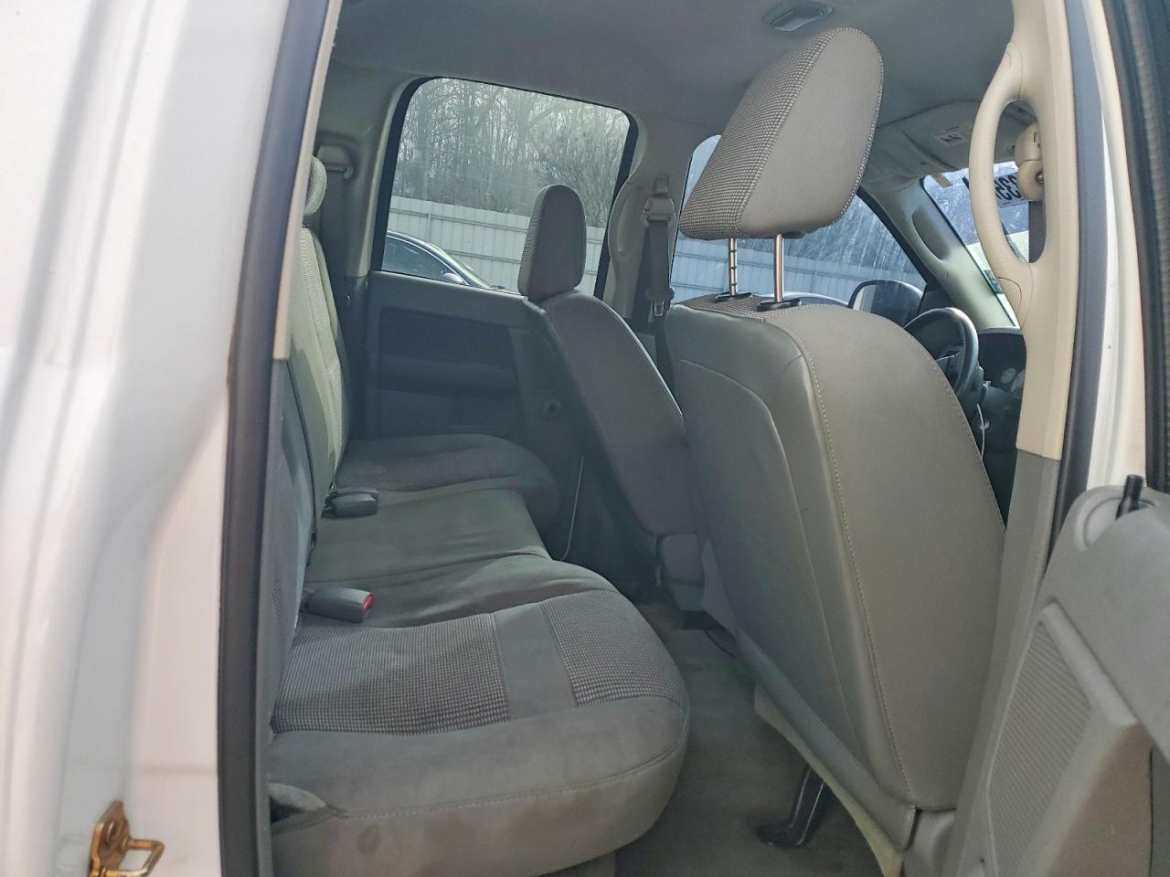 2006 DODGE RAM 1500 ST photo 10