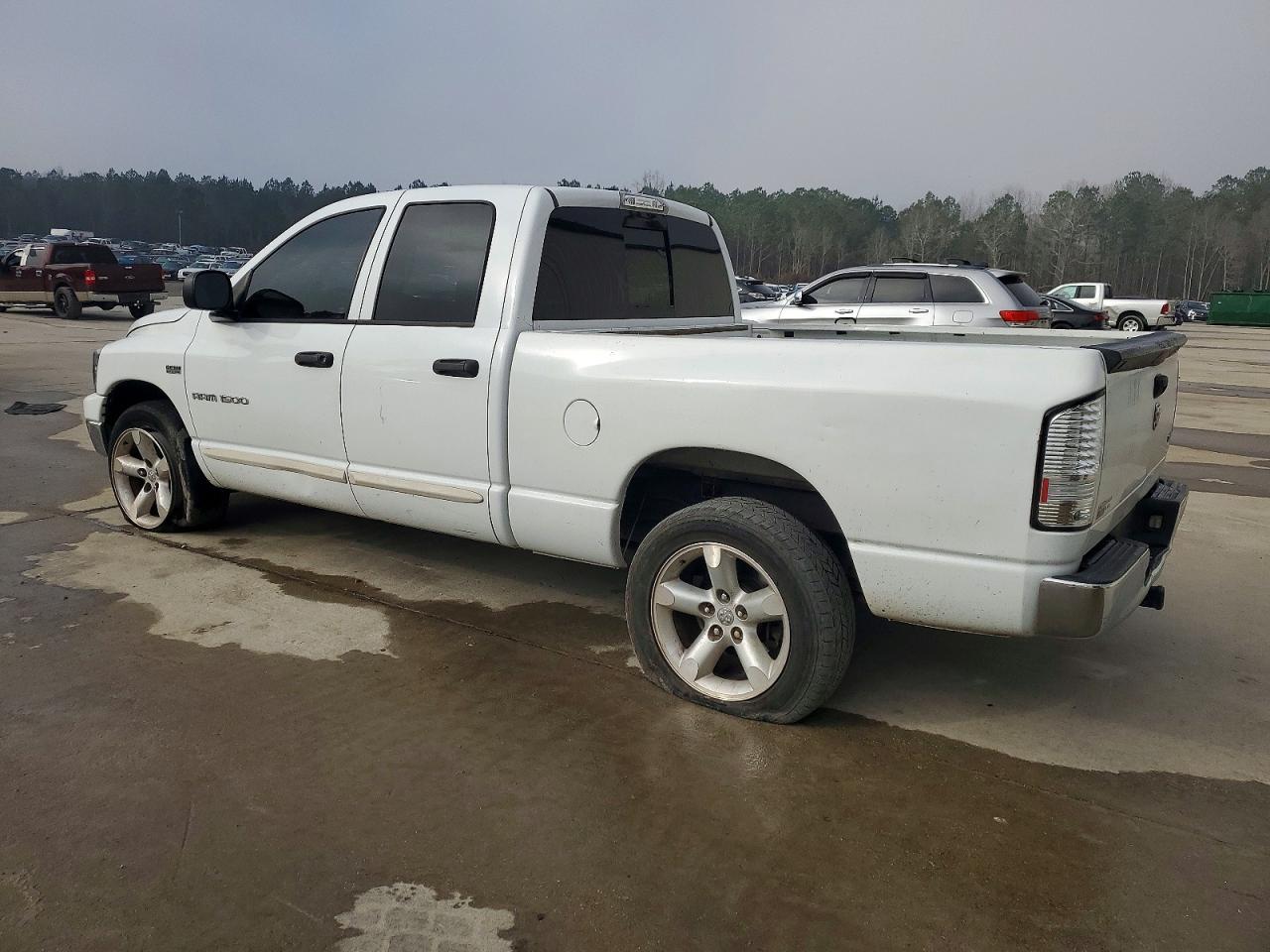 2006 DODGE RAM 1500 ST photo 2