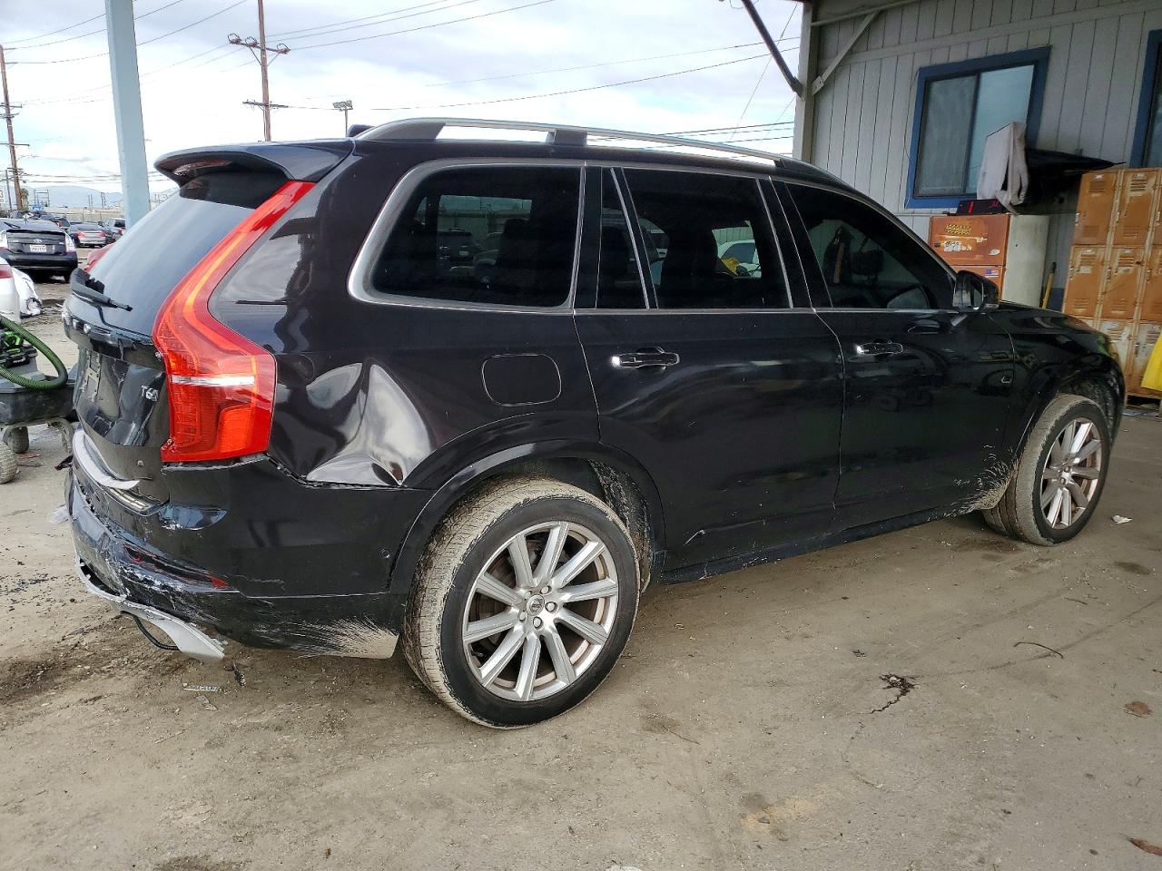 2016 VOLVO XC90 T6 photo 3