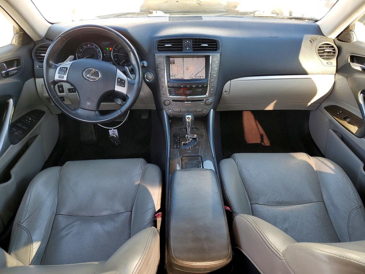 2012 LEXUS IS 250 photo 8