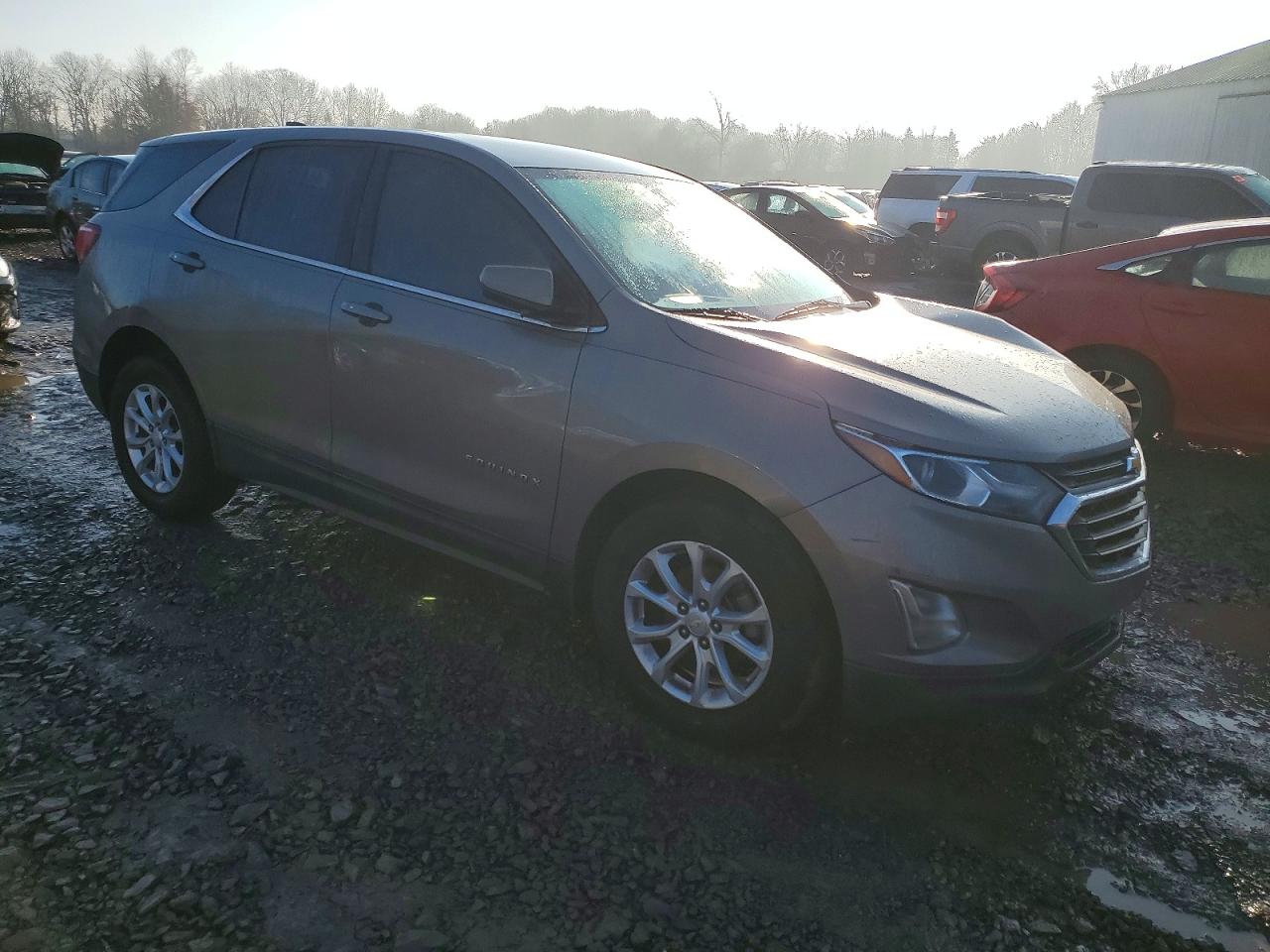 2018 CHEVROLET EQUINOX LT photo 4