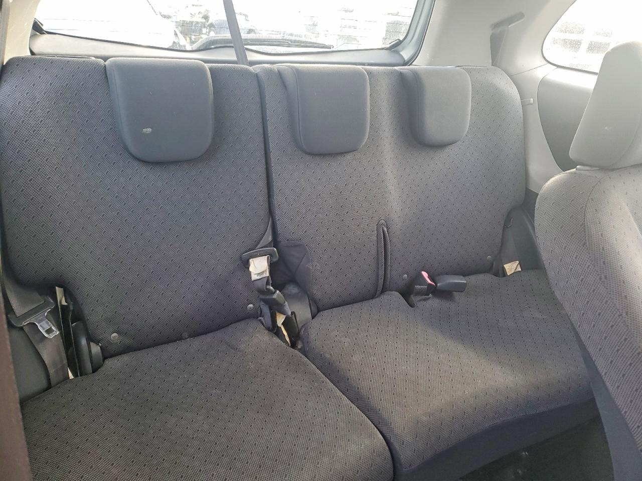 2009 TOYOTA YARIS photo 10