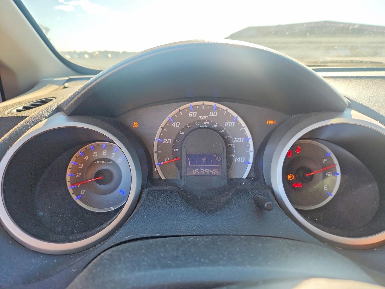 2011 HONDA FIT SPORT photo 9