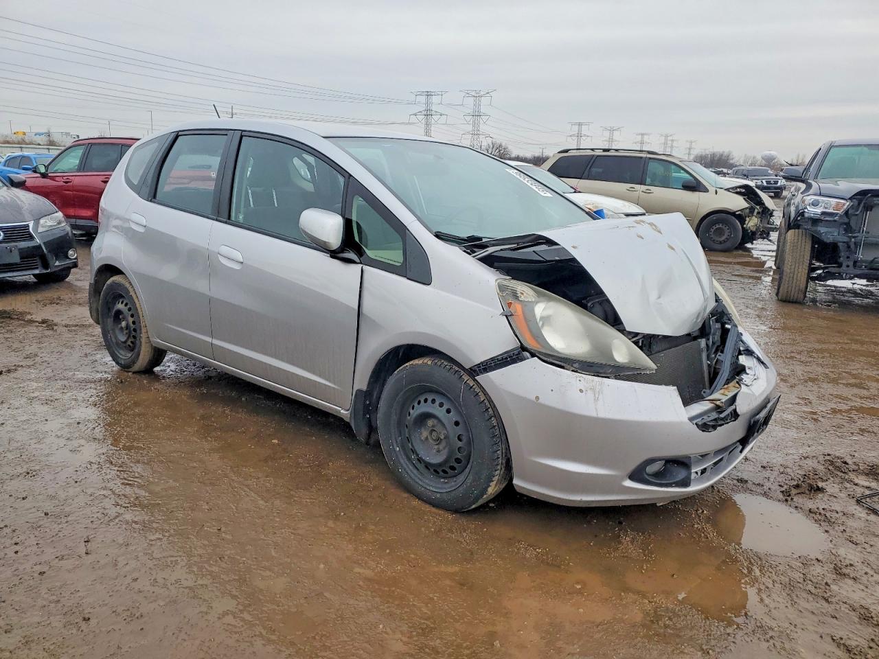 2013 HONDA FIT photo 4