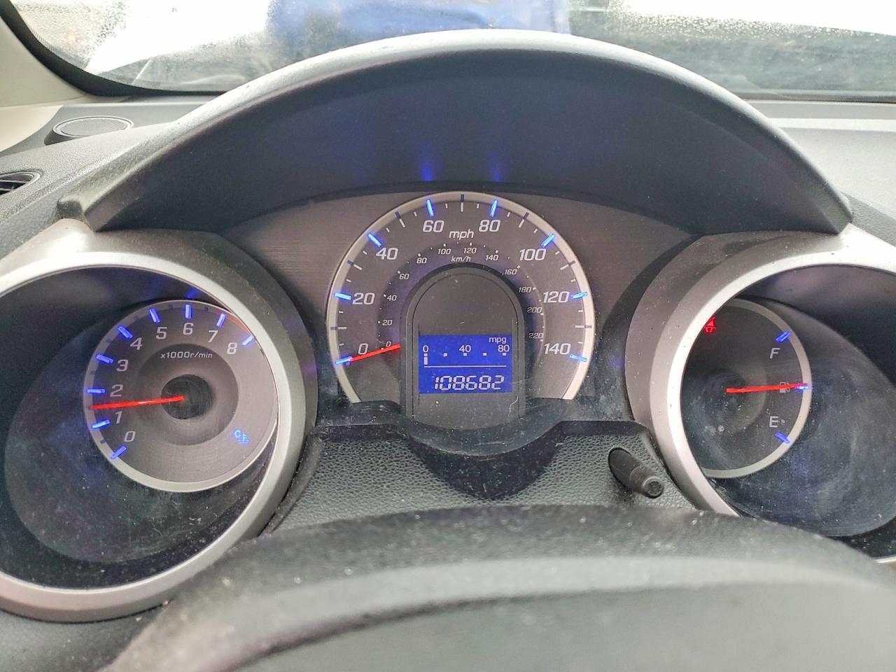 2013 HONDA FIT photo 9