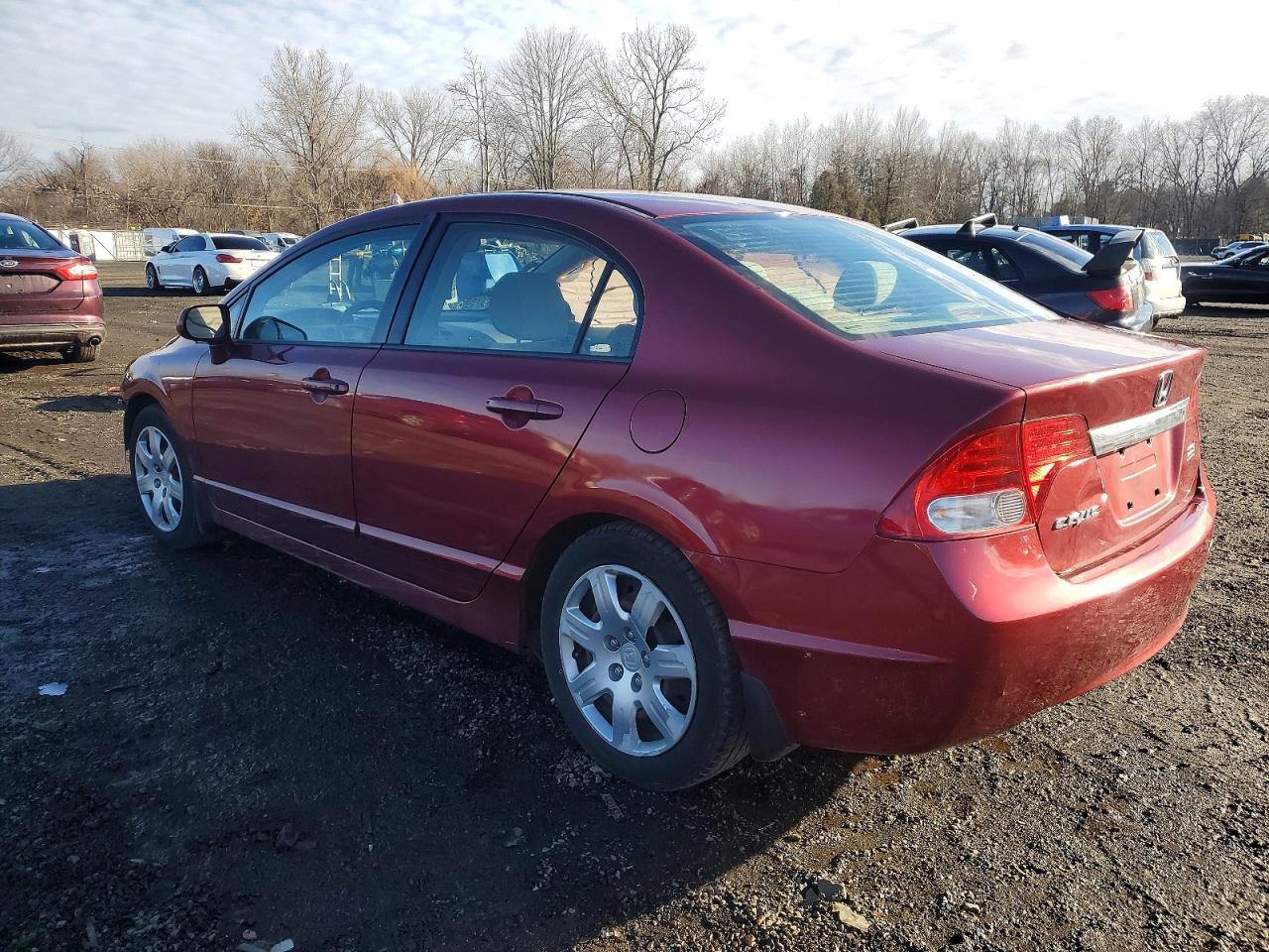 2011 HONDA CIVIC LX photo 2