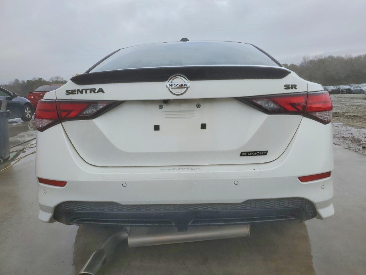 2023 NISSAN SENTRA SR photo 6