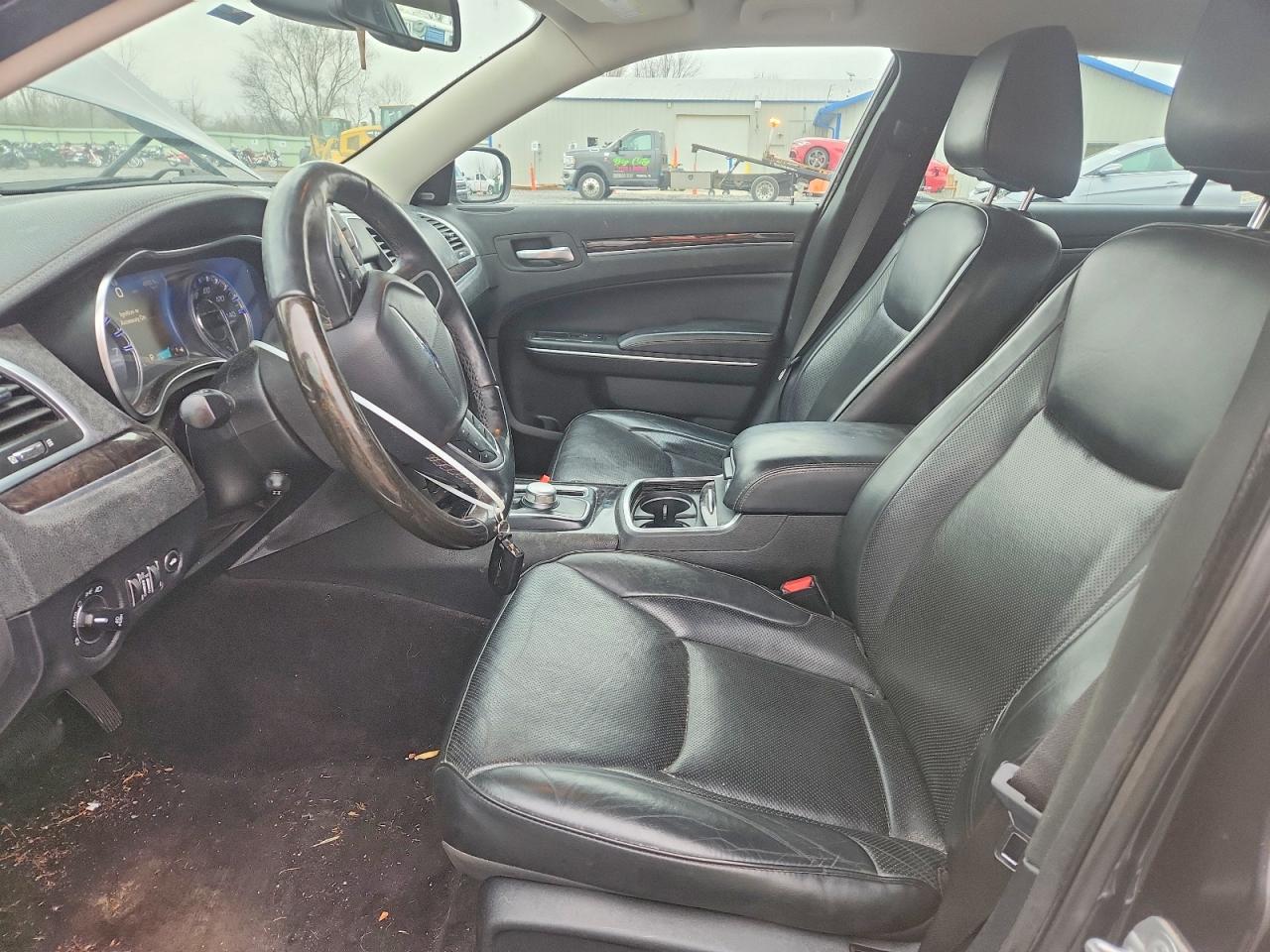 2018 CHRYSLER 300 LIMITED photo 7