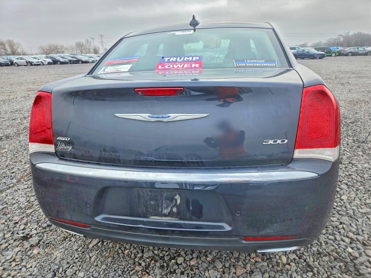 2018 CHRYSLER 300 LIMITED photo 6