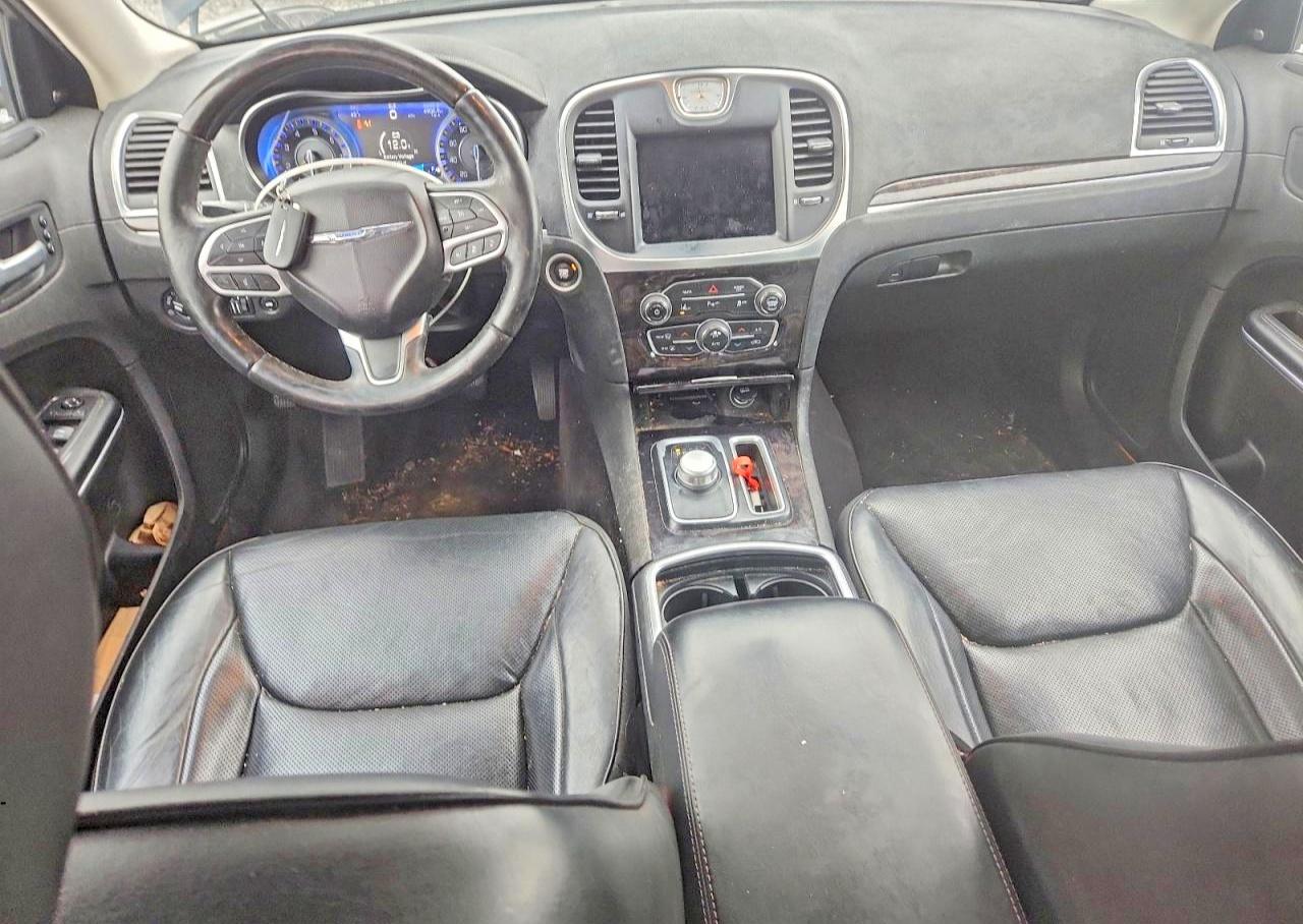 2018 CHRYSLER 300 LIMITED photo 8