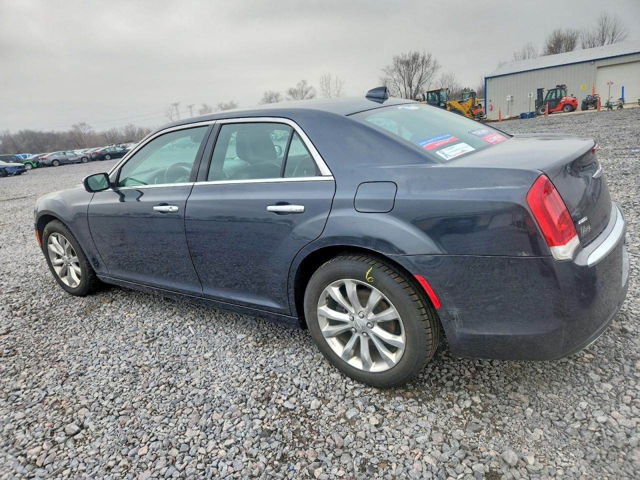 2018 CHRYSLER 300 LIMITED photo 2