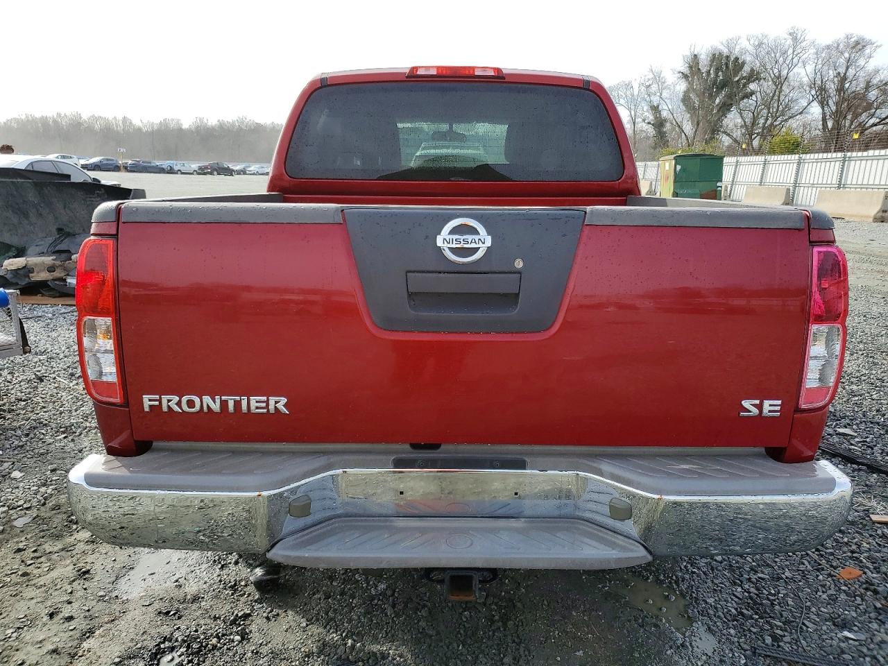2010 NISSAN FRONTIER CREW CAB SE photo 6