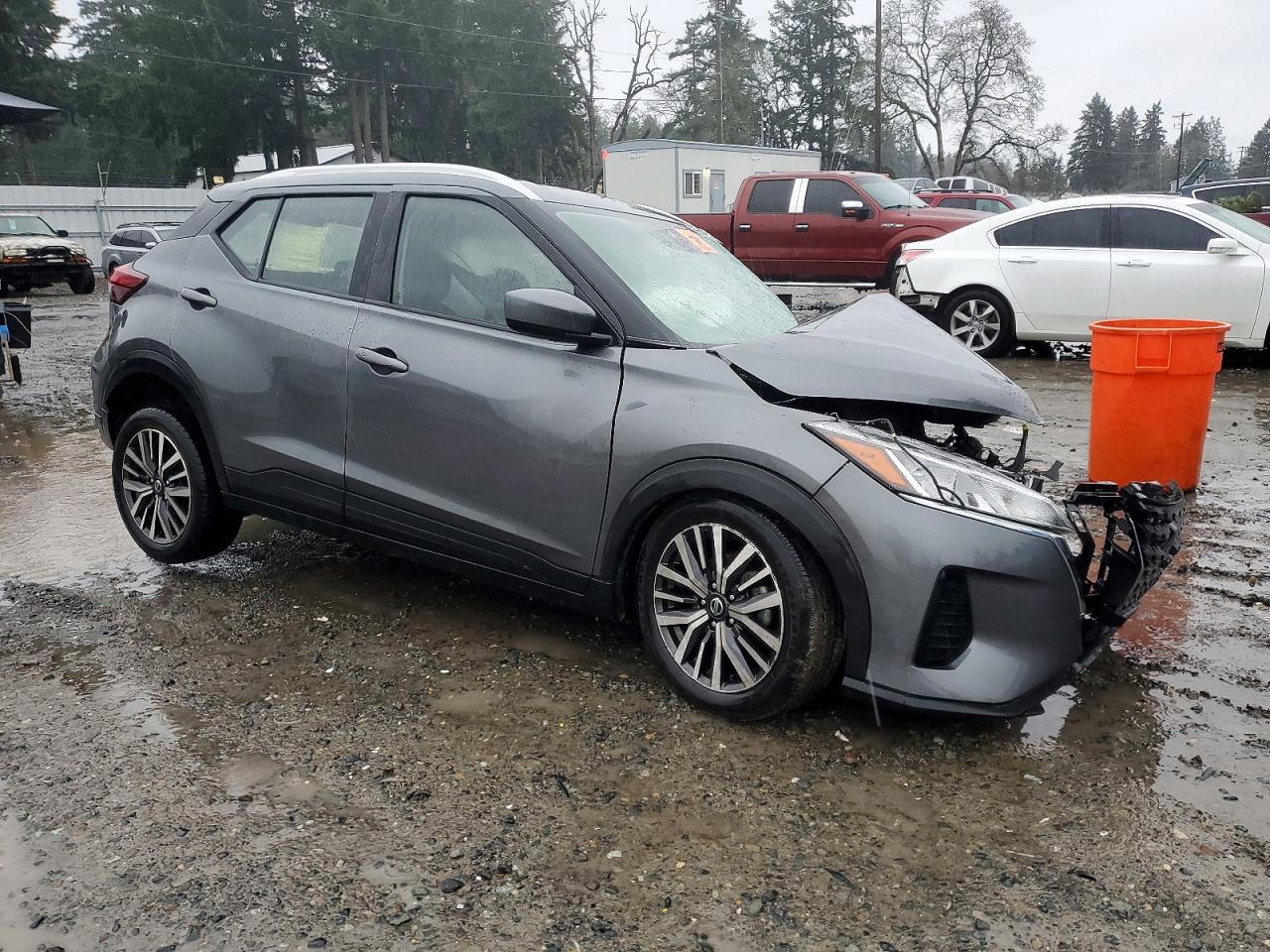 2021 NISSAN KICKS SV photo 4