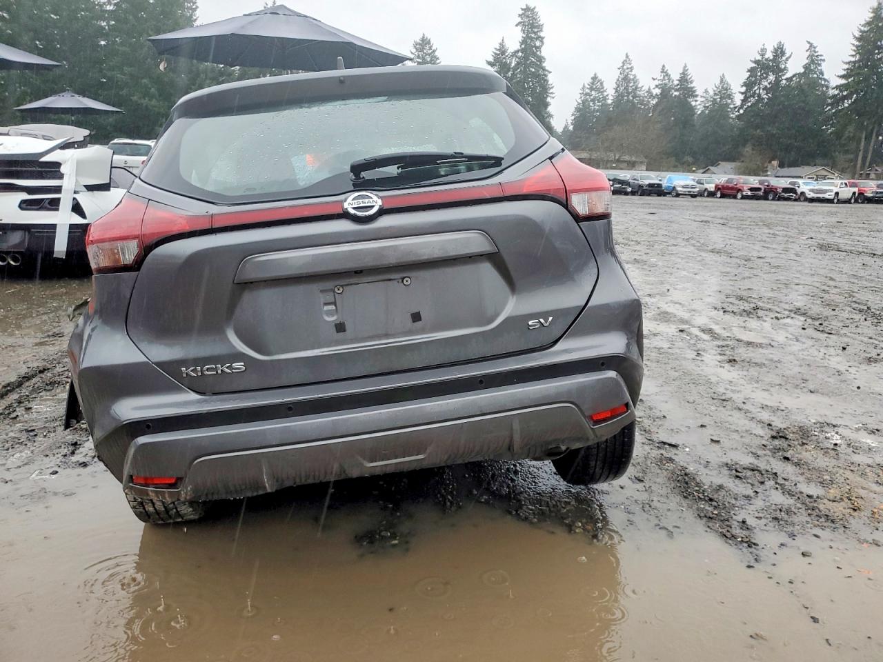 2021 NISSAN KICKS SV photo 6