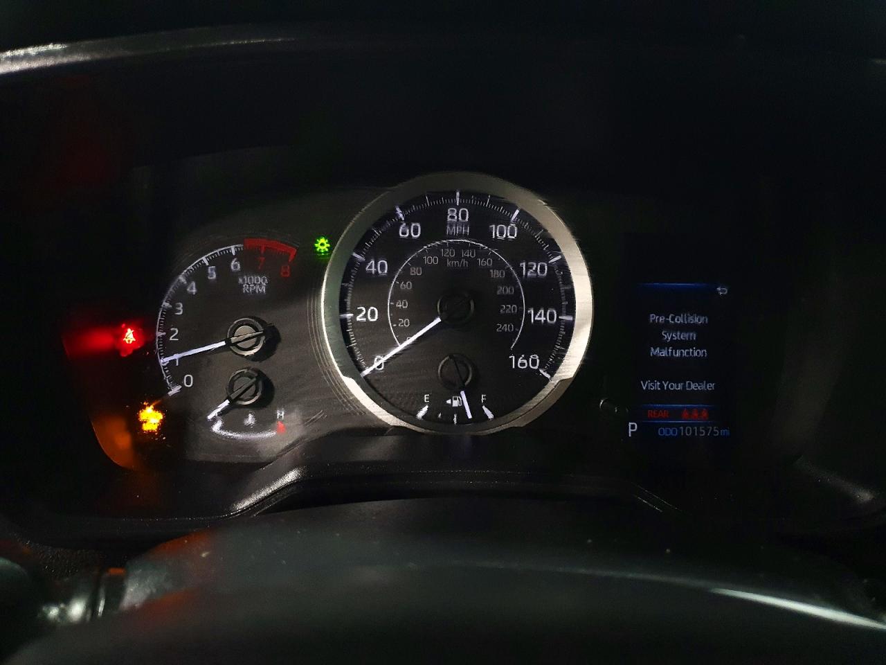 2021 TOYOTA COROLLA LE photo 9