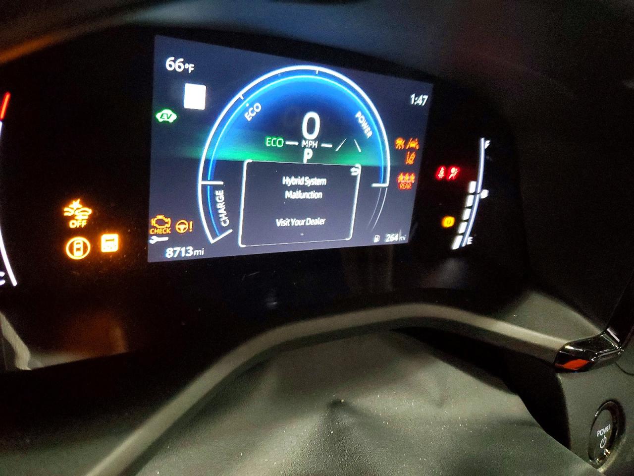 2026 TOYOTA CAMRY XSE photo 9