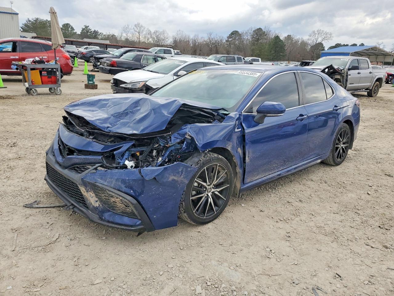 2023 TOYOTA CAMRY
