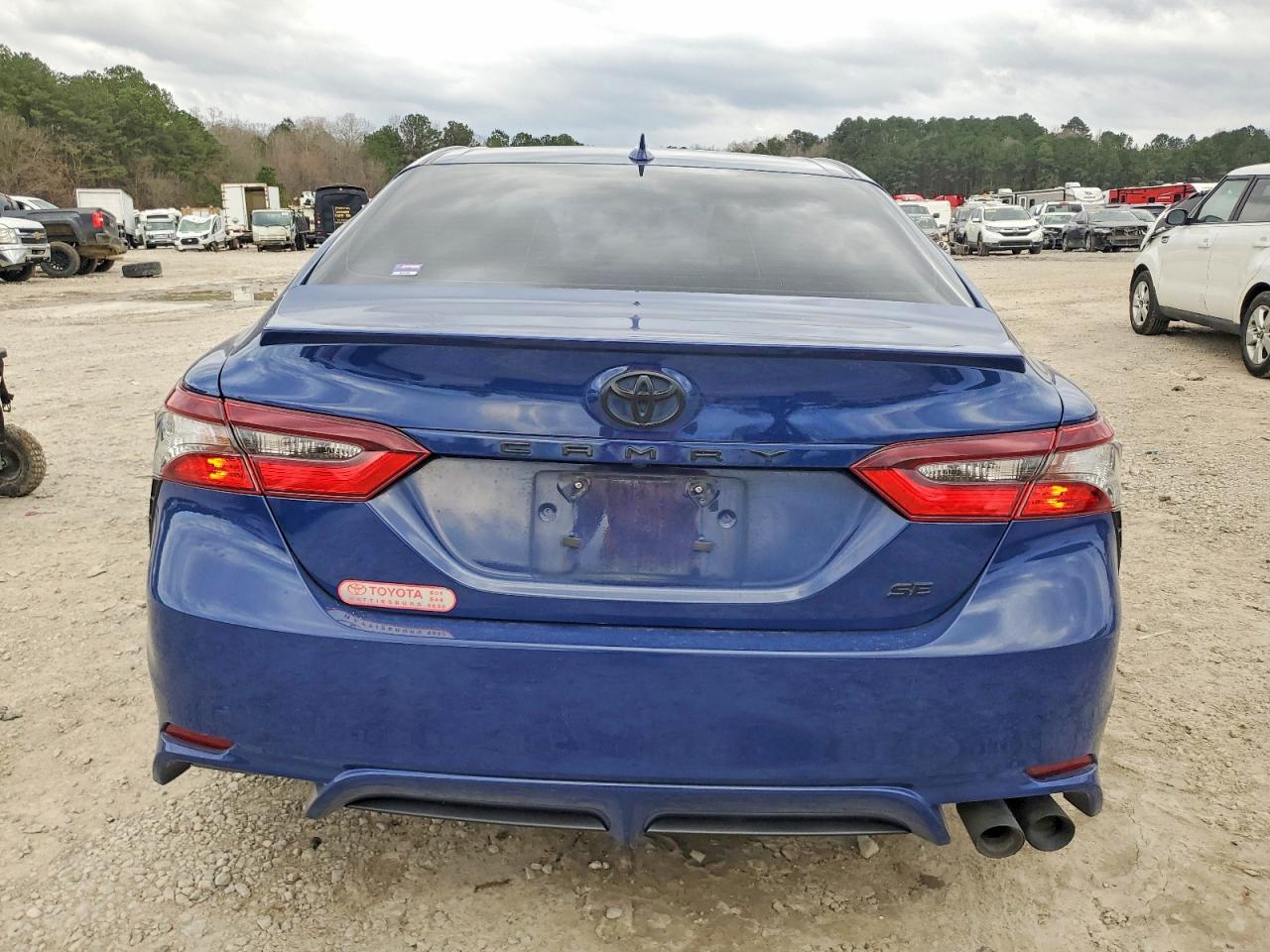 2023 TOYOTA CAMRY SE NIGHT SHADE photo 6