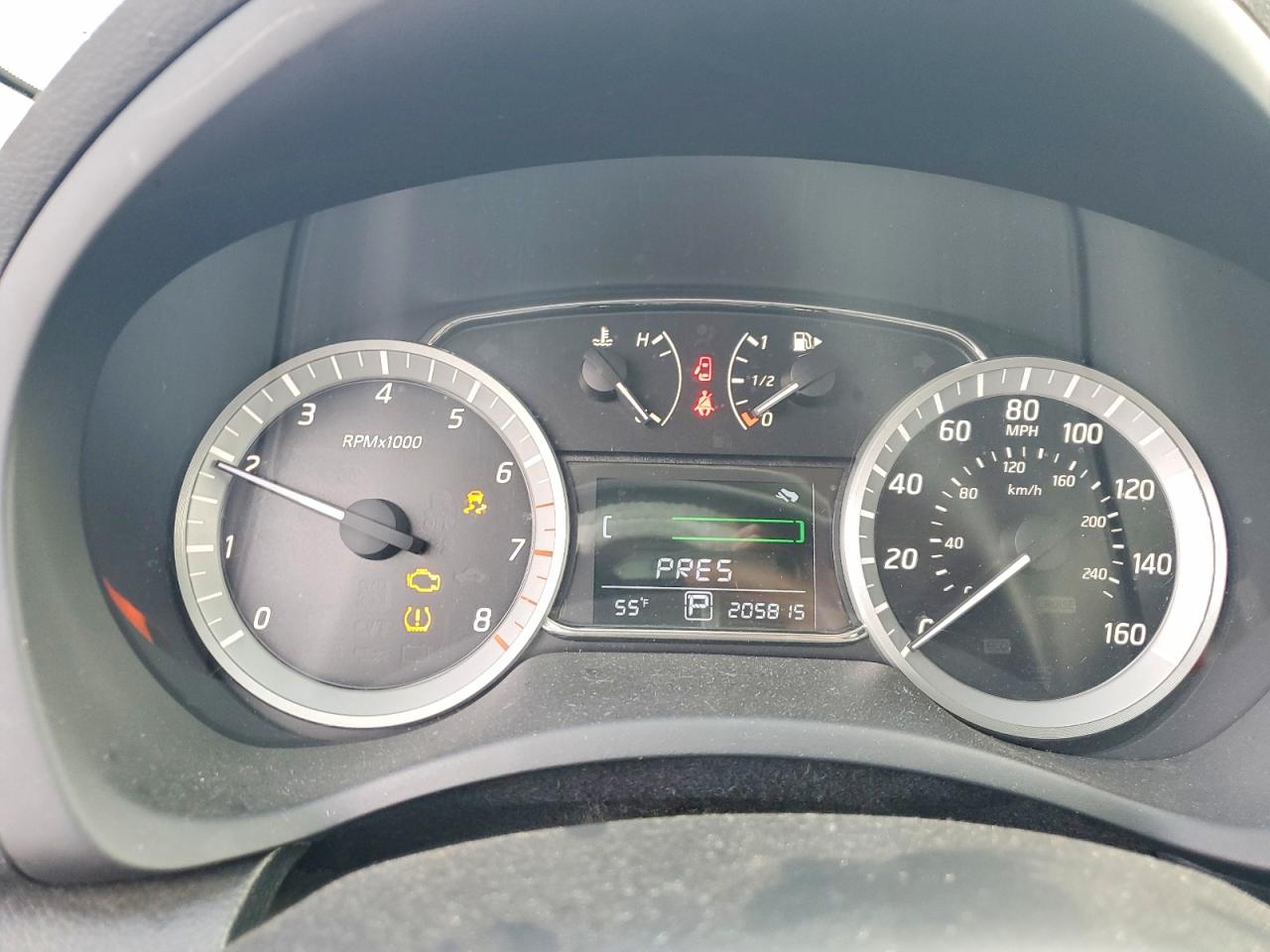 2015 NISSAN SENTRA S photo 9