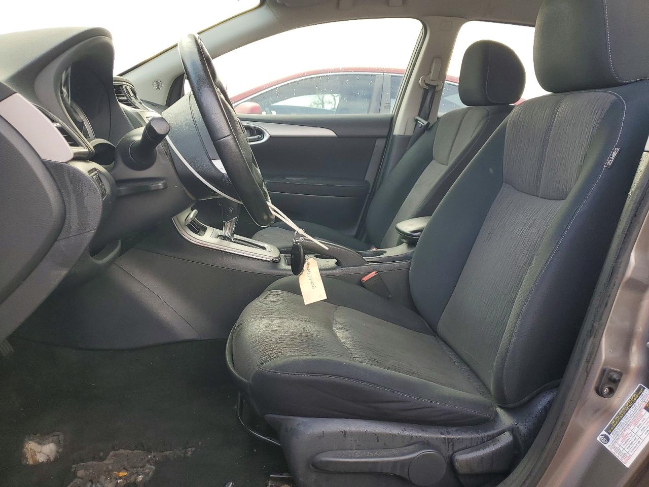 2015 NISSAN SENTRA S photo 7