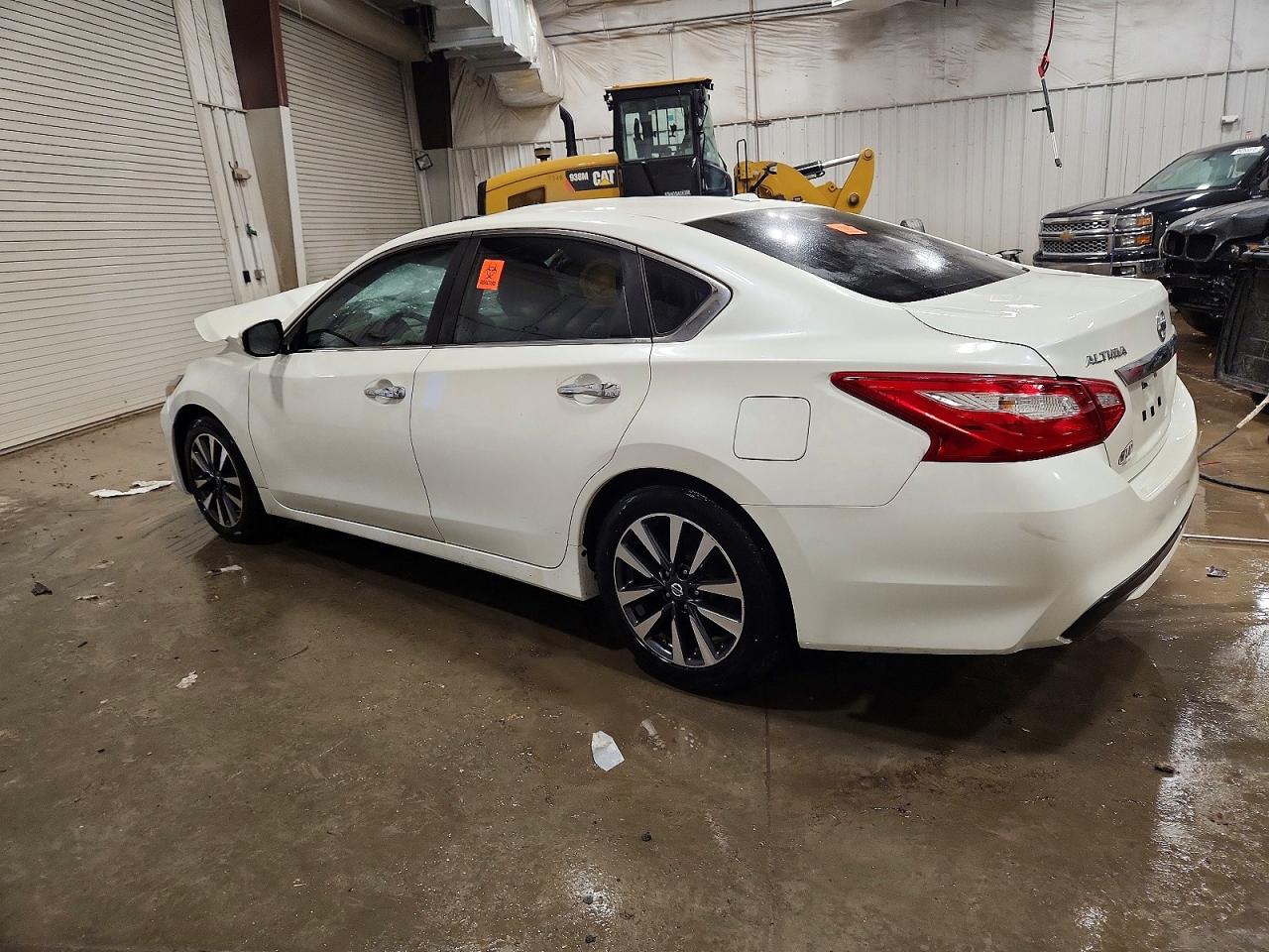 2017 NISSAN ALTIMA 2.5 photo 2