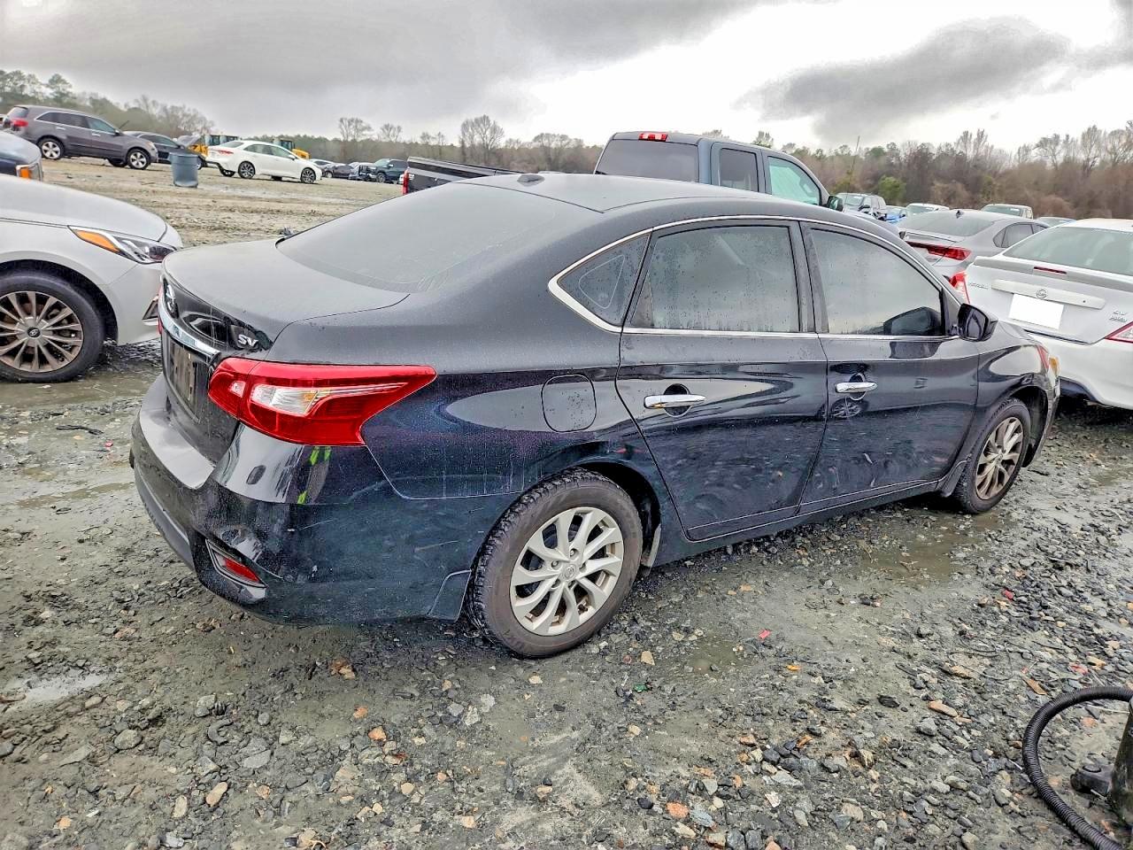 2016 NISSAN SENTRA S photo 3