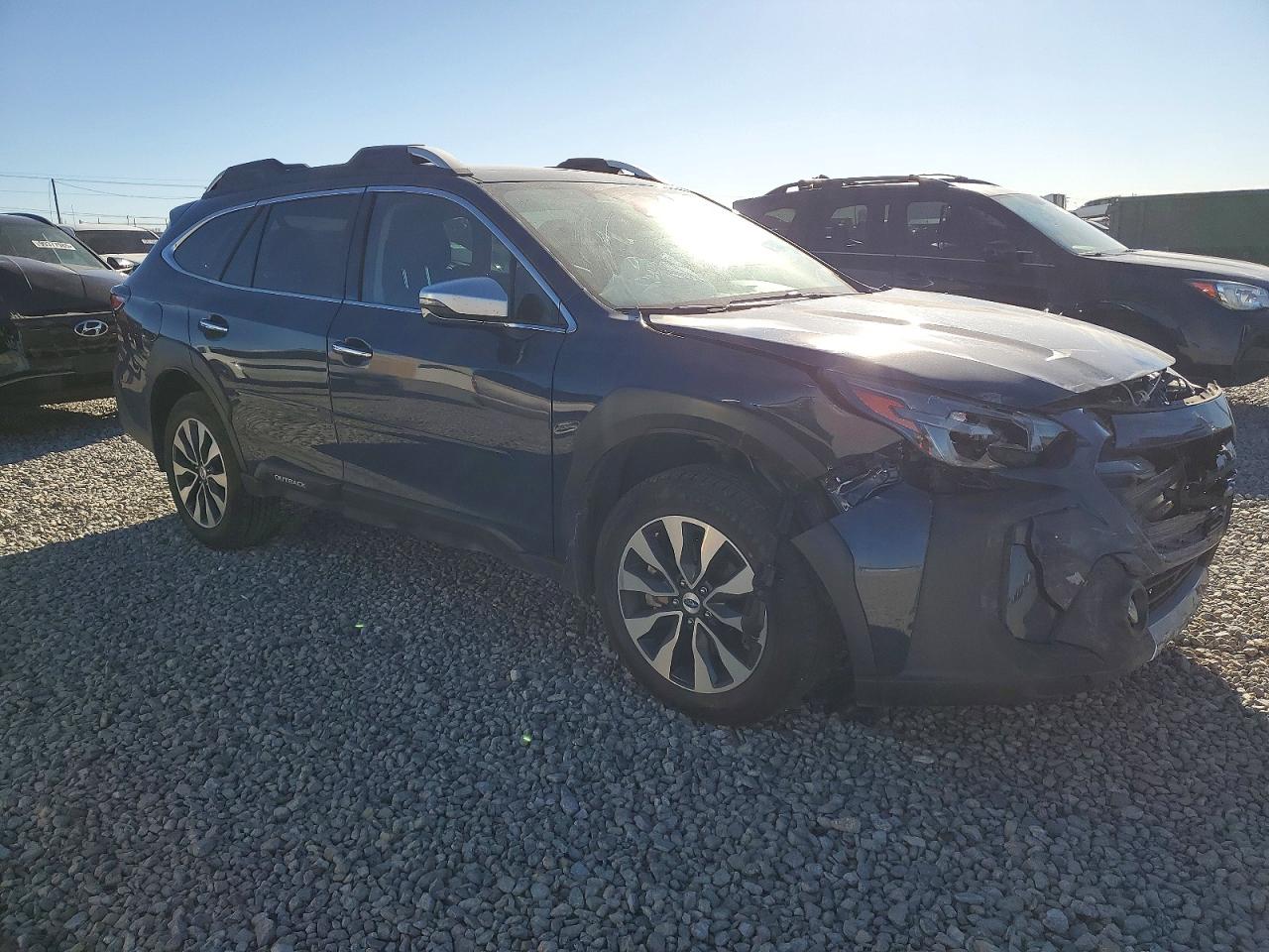2025 SUBARU OUTBACK TOURING photo 4