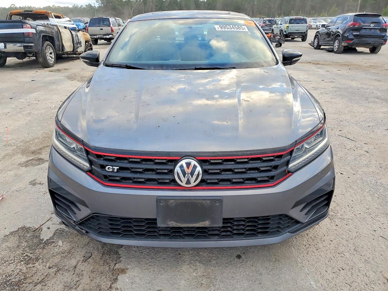 2018 VOLKSWAGEN PASSAT GT photo 5