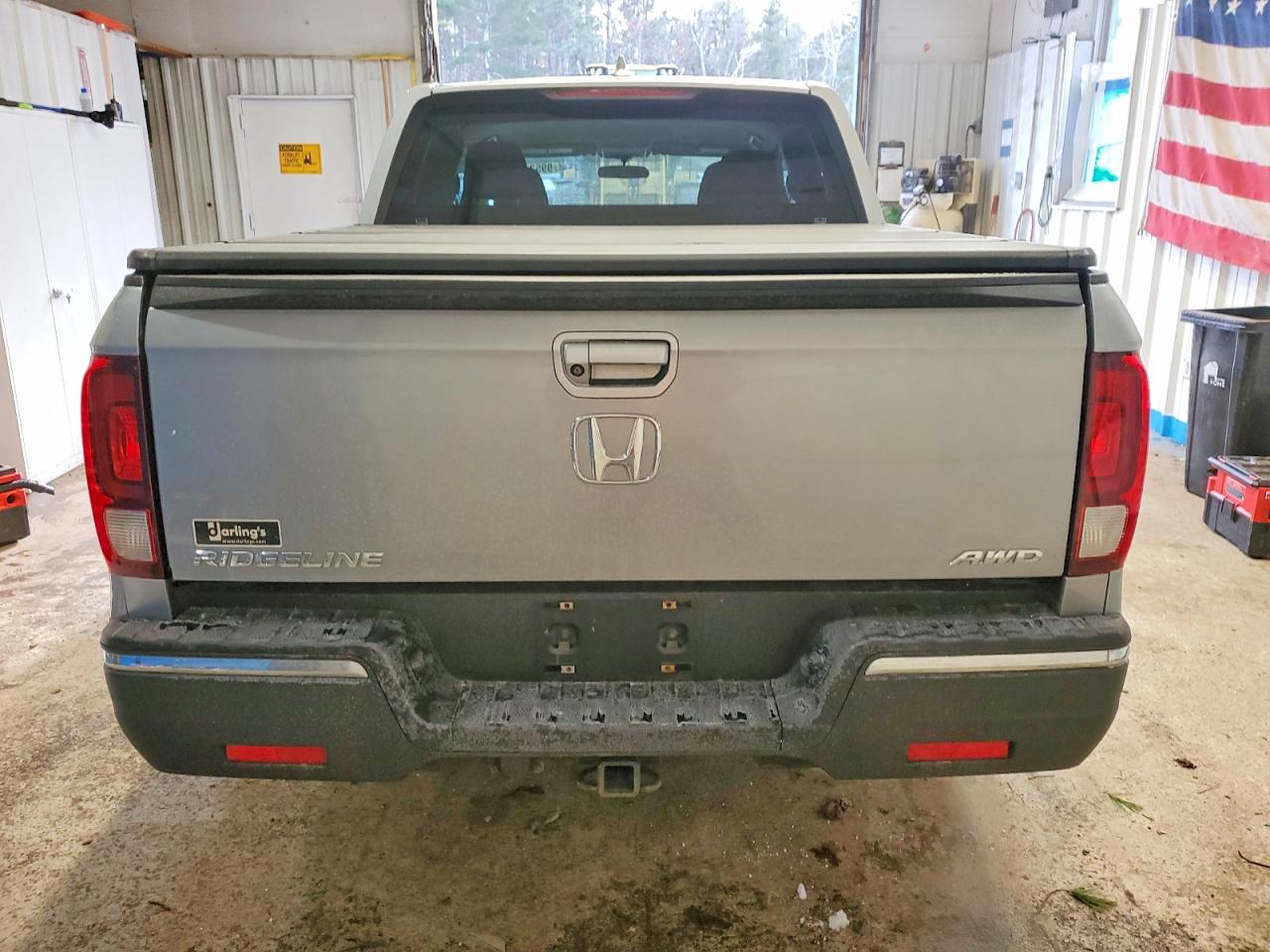 2019 HONDA RIDGELINE SPORT photo 6