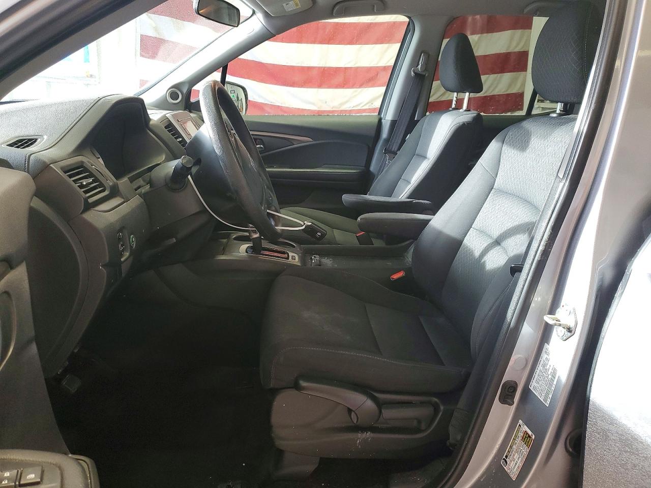 2019 HONDA RIDGELINE SPORT photo 7