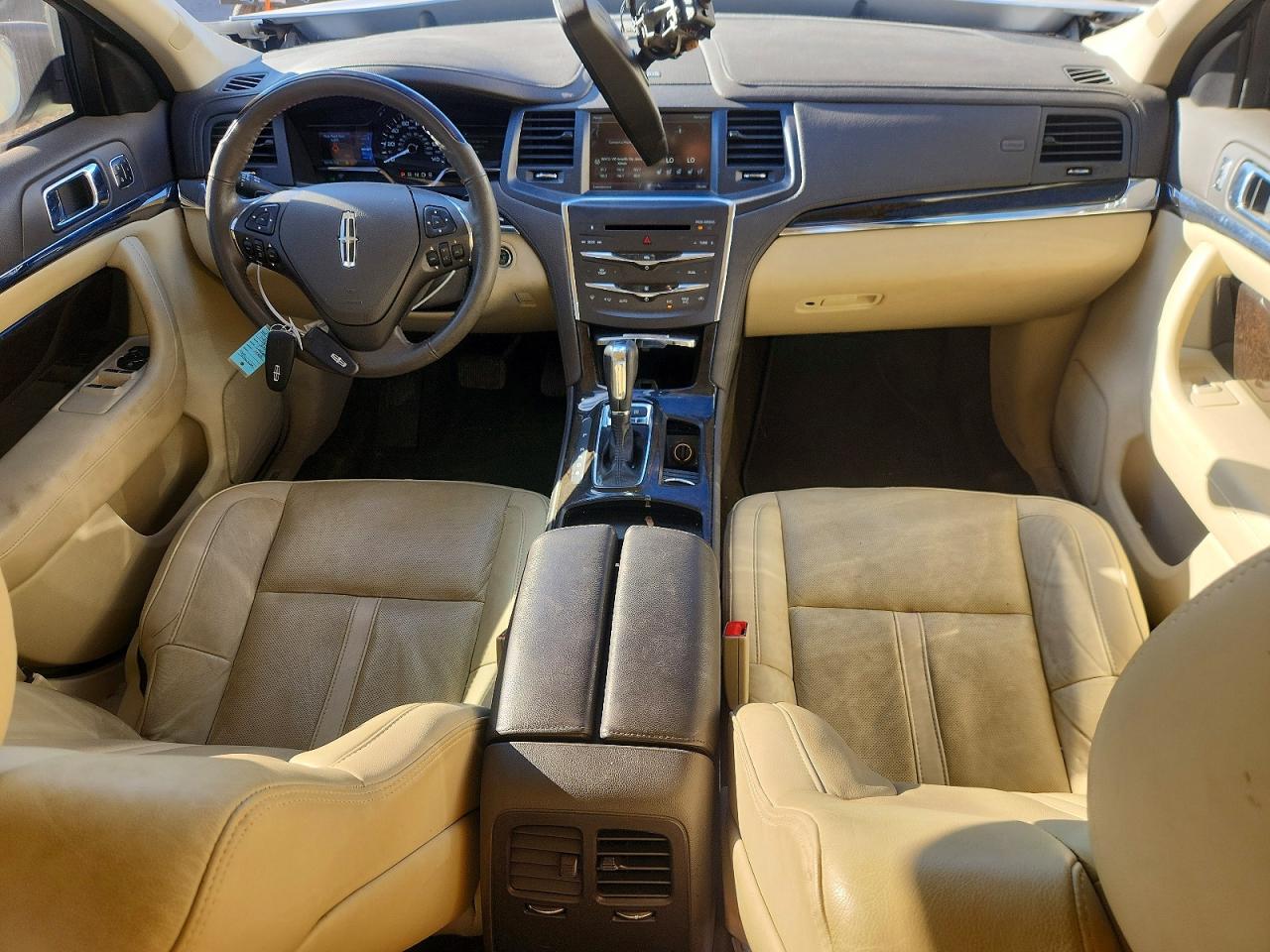 2014 LINCOLN MKS photo 8