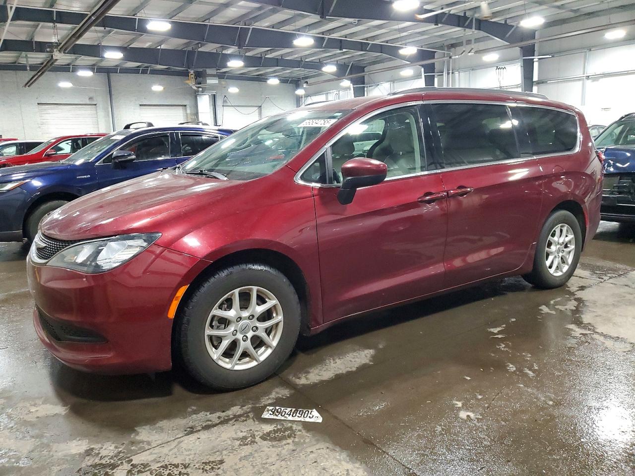 2021 CHRYSLER VOYAGER