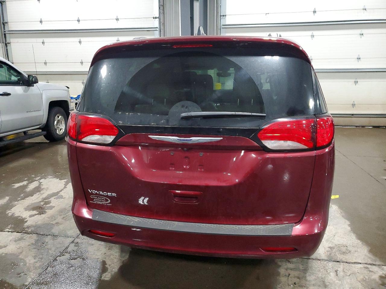 2021 CHRYSLER VOYAGER LXI photo 6