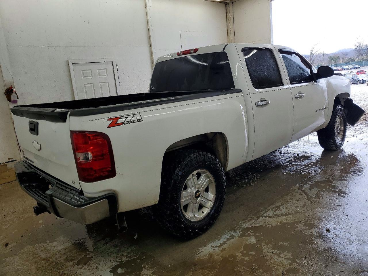2007 CHEVROLET SILVERADO K1500 CREW CAB photo 3