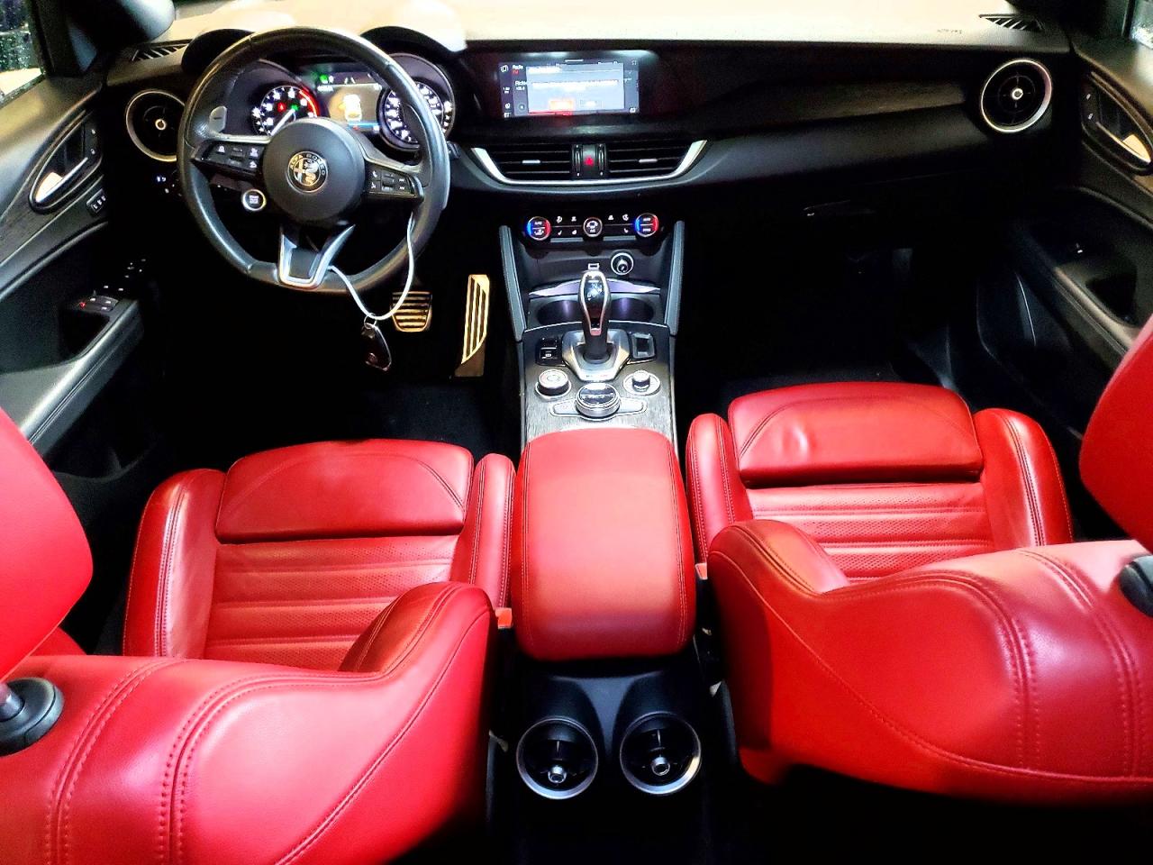 2022 ALFA ROMEO STELVIO photo 15