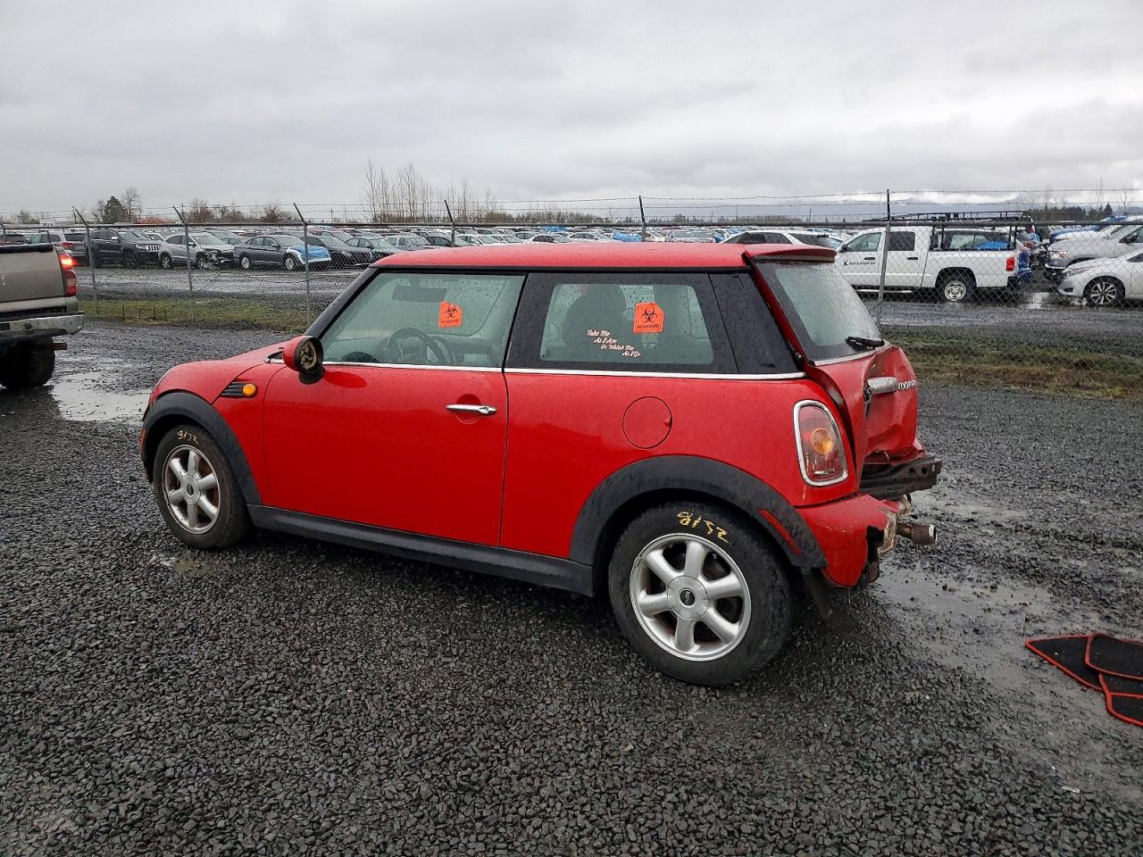 2008 MINI COOPER photo 2